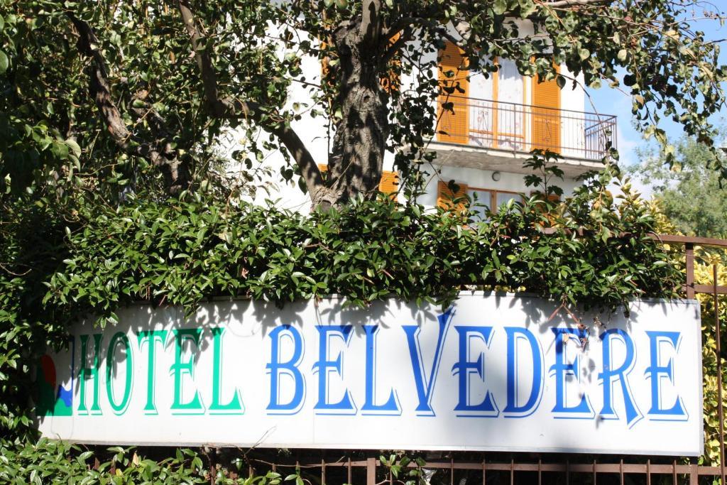 Hotel Belvedere Passignano sul Trasimeno Esterno foto